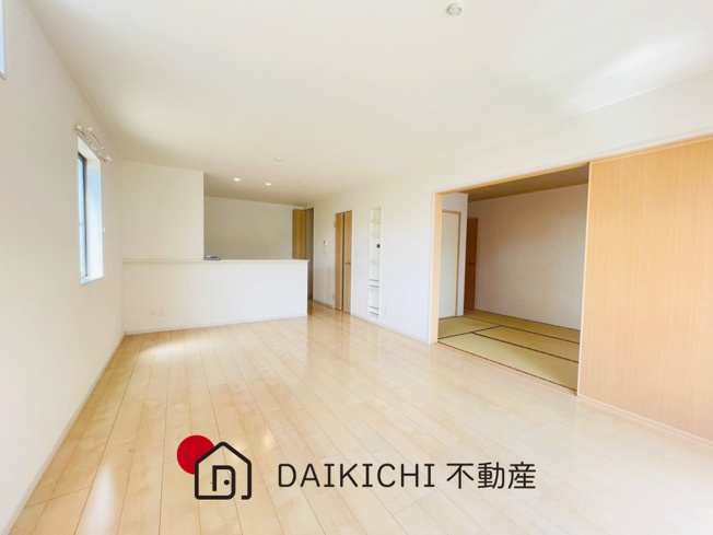 【居間・リビング】 | 加須市南篠崎　中古戸建