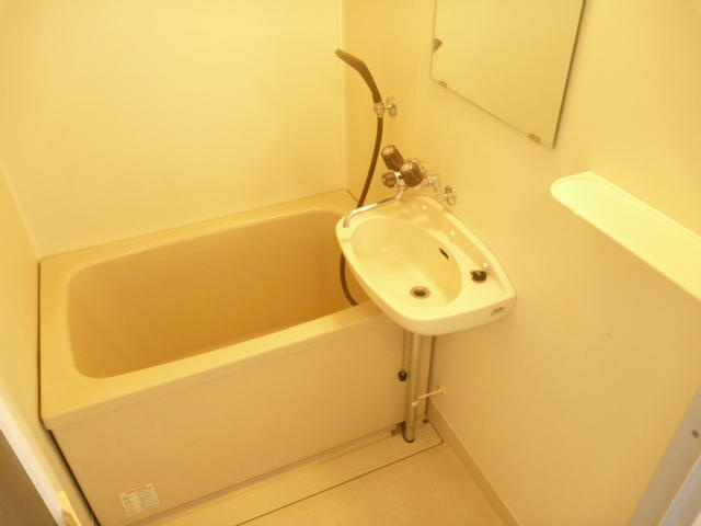 ユーシン元住吉の浴室