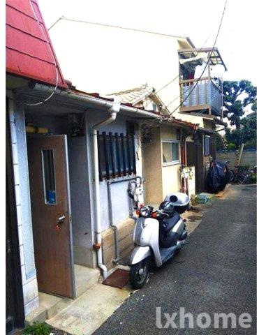 岸部南連棟貸家の外観|物件の外観です