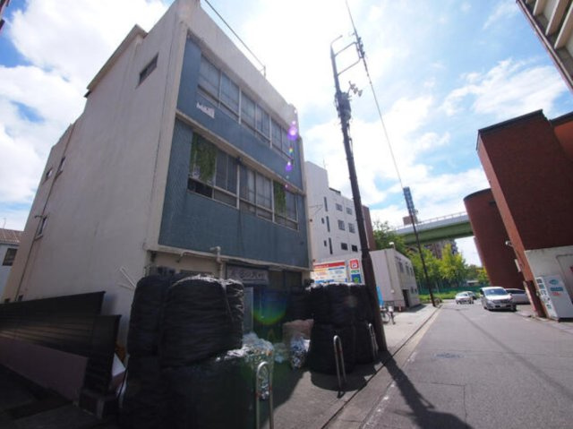 名古屋市中区栄5丁目　収益マンションの外観