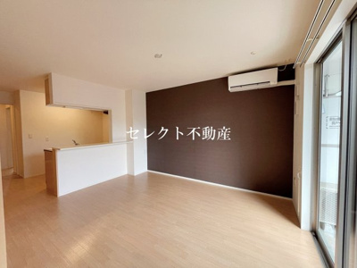 【洋室】 | Partenaire | 浴室乾燥機