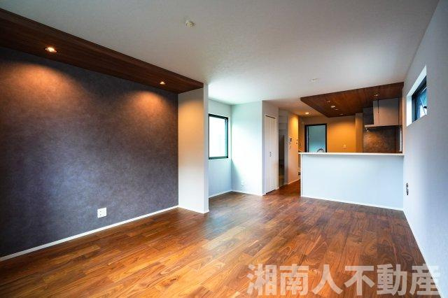 藤沢市川名１丁目１新築戸建の居間・リビング|リビングです