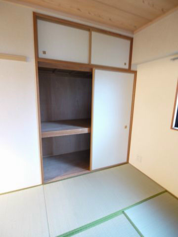 ＡＢＢＥＹ　ＲＯＡＤの収納