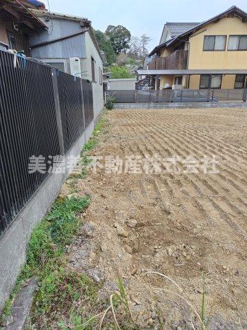 ６５１７６　岐阜市諏訪山３丁目土地の外観