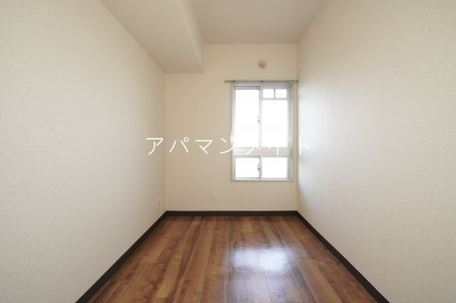 【寝室】 | ヒルズ南戸塚～仲介手数料無料～ | 寝室です