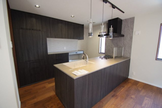 【キッチン】 | 【仲介手数料無料！！】府中市四谷3丁目　新築戸建て（全1棟）1号棟　6780万円