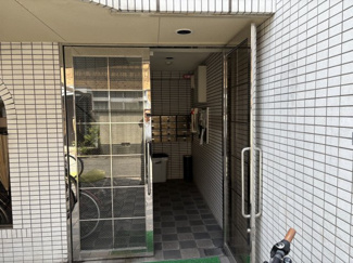 【エントランス】