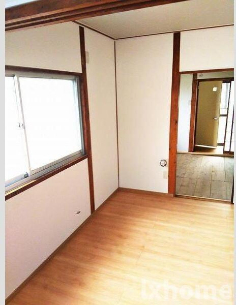 平尾ハイツの居間・リビング|ゆったり過ごせるリビングです