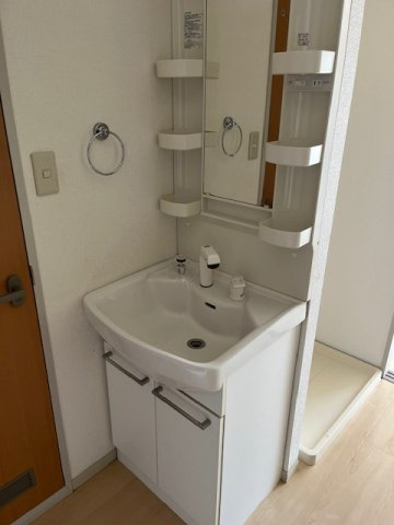 COTHAX浜Ⅱの洗面所