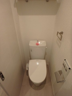 【トイレ】 | ヴィヴァーチェ