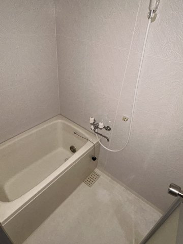シャルム春日部の浴室