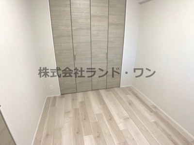 【洋室】 | アーベイン狭山ガーデンコート | 約4.4帖の洋室