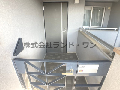 【玄関】 | アーベイン狭山ガーデンコート | 玄関ポーチ