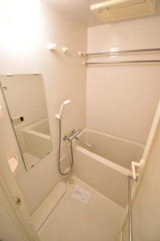 セレッソコート上本町EASTの浴室