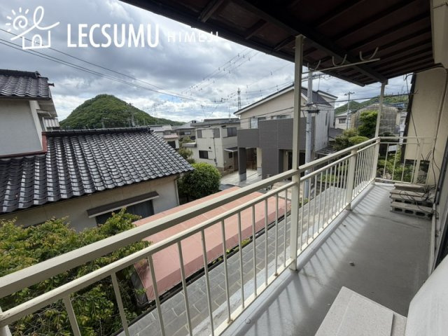 姫路市御立西3丁目/中古戸建のバルコニー