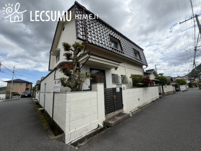 姫路市御立西3丁目/中古戸建の外観