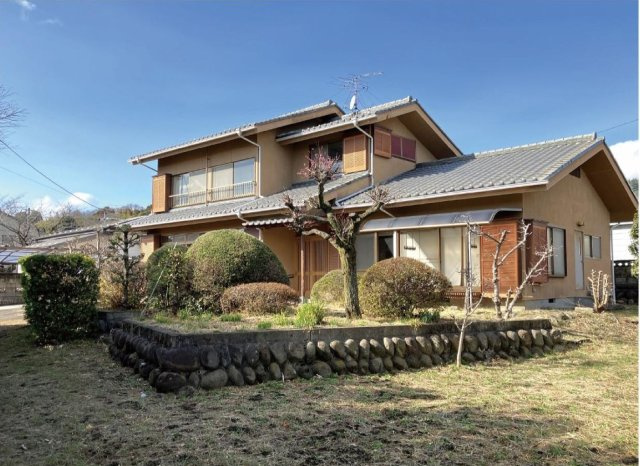 高崎市下室田町　中古住宅