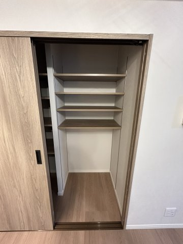 【収納】ライオンズマンション鶴見花月園前 