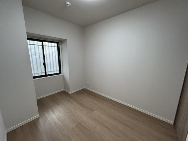 【洋室】ライオンズマンション鶴見花月園前 