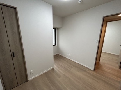 【洋室】ライオンズマンション鶴見花月園前 