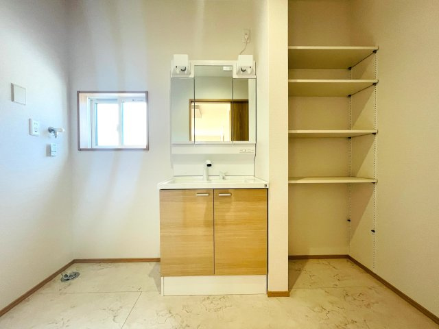 【独立洗面台】 | 本庄市西五十子第２期　ワイウッドコート　新築戸建　全7区画　3号棟