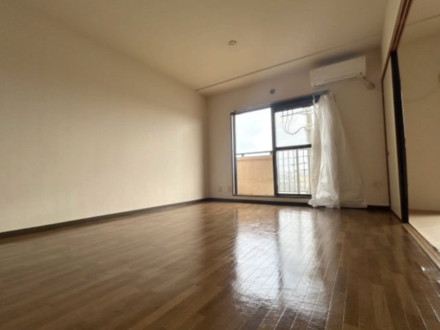 シャルム春日部の居間・リビング