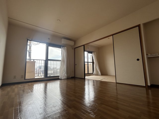 シャルム春日部の居間・リビング