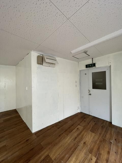 大阪市浪速区日本橋４丁目の店舗事務所の内装