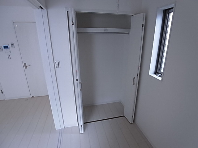 神戸市須磨区東町２丁目のアパートの収納|クローゼット