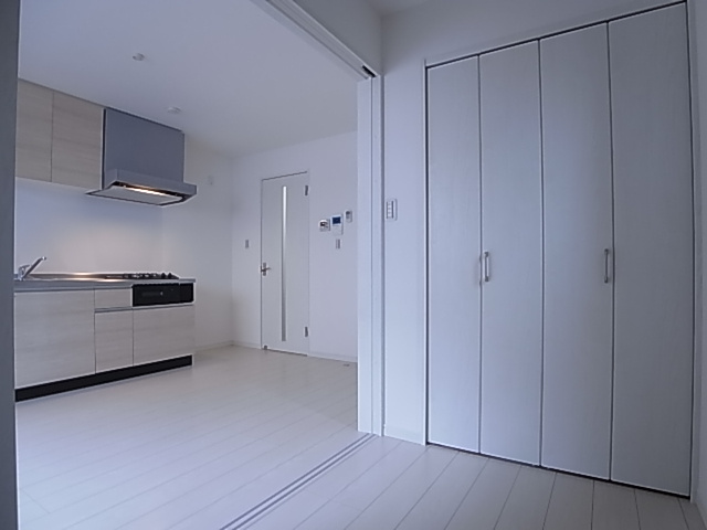 神戸市須磨区東町２丁目のアパートの内装|洋室