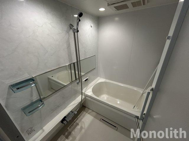 サウザンド和泉のエントランス