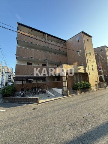 メゾン バイタル　Ａ棟のエントランス