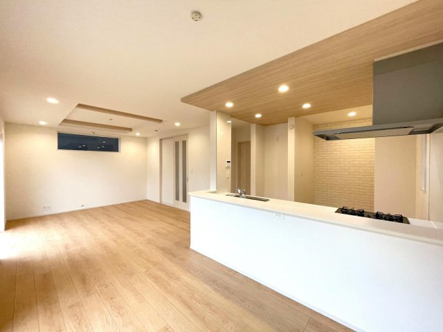 豊田市平山町1丁目　新築分譲住宅　全2棟　2号棟の居間・リビング