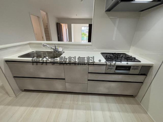 【キッチン】 | 神戸市垂水区神陵台8丁目　新築戸建1号棟　仲介手数料無料！ | キッチンです