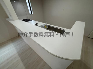 【キッチン】 | 神戸市垂水区神陵台8丁目　新築戸建1号棟　仲介手数料無料！ | キッチンです