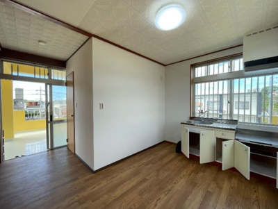 【居間・リビング】 | 金城貸家