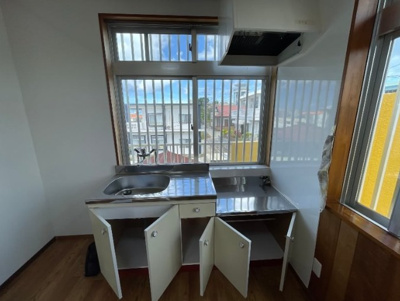 【キッチン】 | 金城貸家