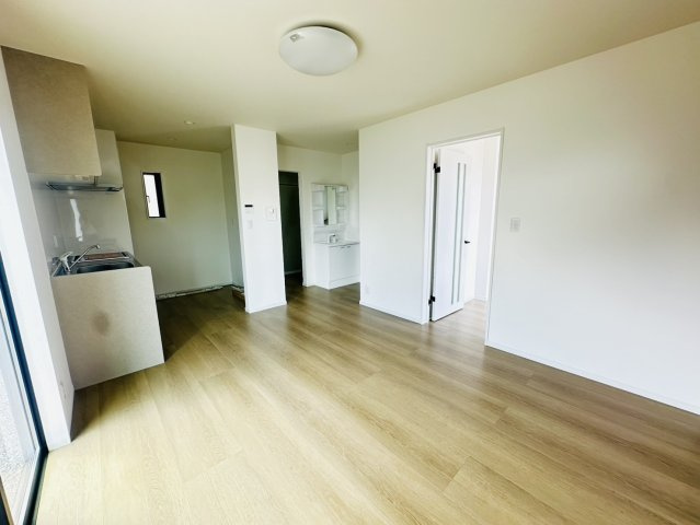 【居間・リビング】 | 土浦市中《新築戸建て物件♪》　