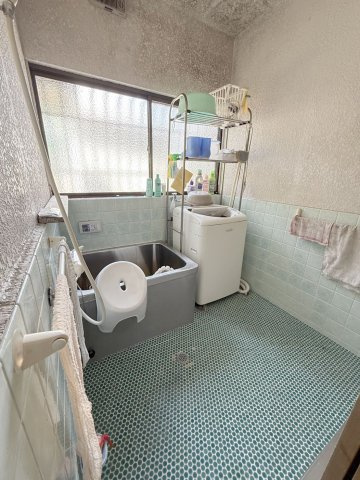 東松山市大字東平 中古戸建の浴室