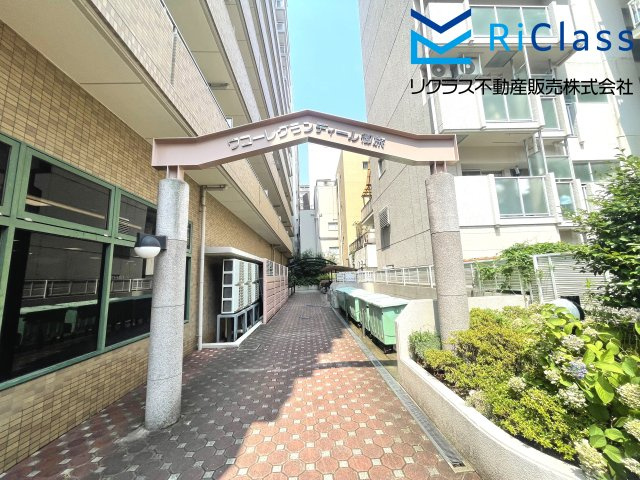 ワコーレグランディール御旅のエントランス|清潔なエントランスです