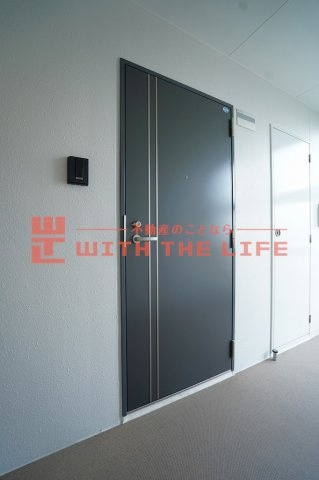 ロジュマン エスト【キャッシュバック対象物件】の玄関|きれいな玄関です