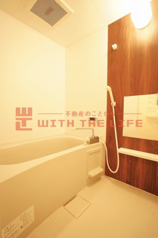 ロジュマン エスト【キャッシュバック対象物件】の浴室|落ち着いた空間のお風呂です