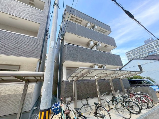 フジパレス淡路Ⅱ番館の外観