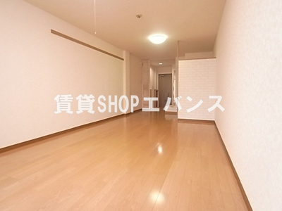 【洋室】 | セザール大久保 | 落ち着いた色調の洋室です