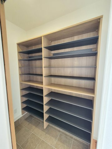 備前・新築戸建の玄関