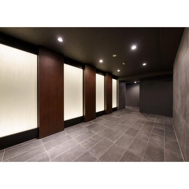 ＯＰＥＮ　ＢＬＯＯＭ　ＳＵＭＩＤＡ　ＹＡＨＩＲＯのロビー