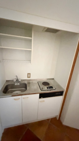 ラ・ソーティム・ドゥ・プリムベルの内装