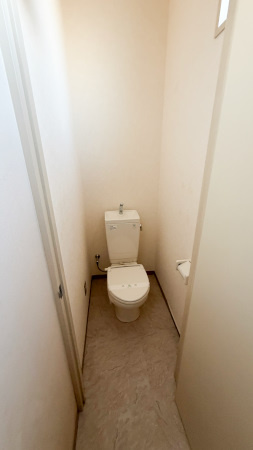 ラ・ソーティム・ドゥ・プリムベルのトイレ