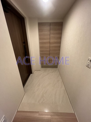 【玄関】 | ローレルタワー堺筋本町