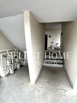 【エントランス】 | グリーン江口 | 清潔なエントランスです